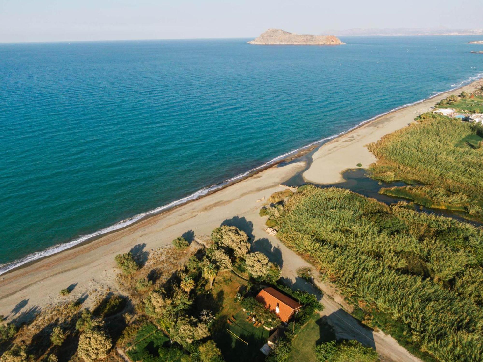 Wooden Beach House Gerani  Exterior photo